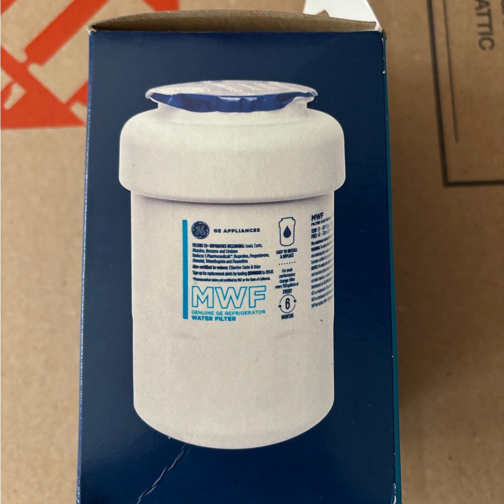 NWOT GE Refrigerator Water filter